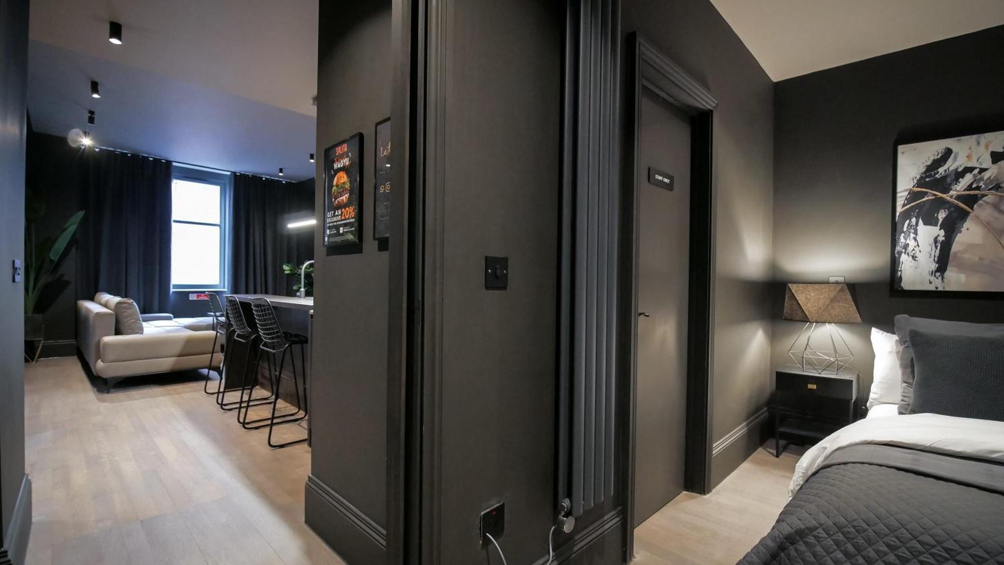 Midnight By The Heim Residences Манчестер Екстер'єр фото