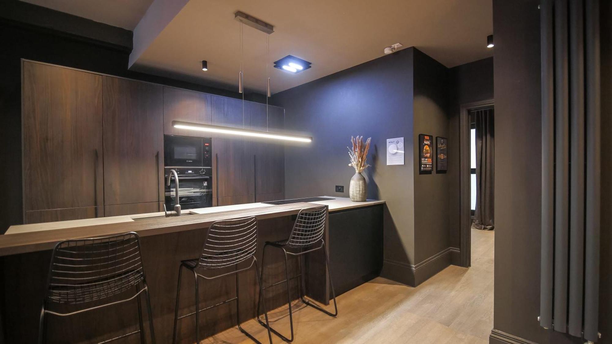 Midnight By The Heim Residences Манчестер Екстер'єр фото
